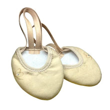 Load image into Gallery viewer, Halfs shoes “BRILLIANT”

