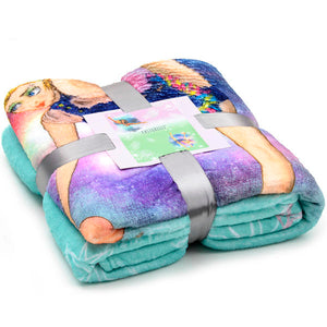 Fleece blanket: QUEEN OF THE ICE with ball and clubs